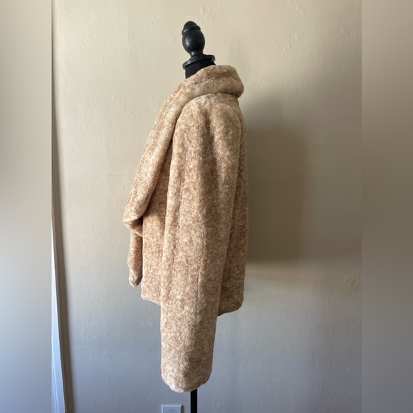Jack by BB Dakota soft & cozy faux fur jacket, blush/cream/neutral mix, size M - Picture 2 of 5